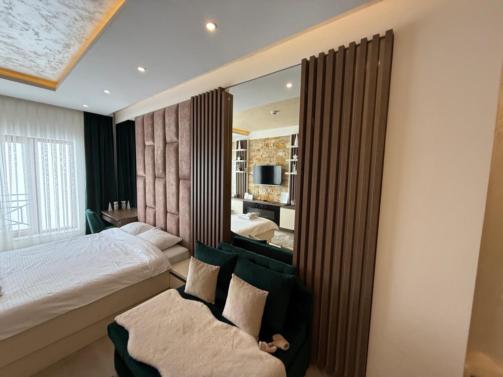 Apartmani Fashion -Milmari Resort コパオニク エクステリア 写真